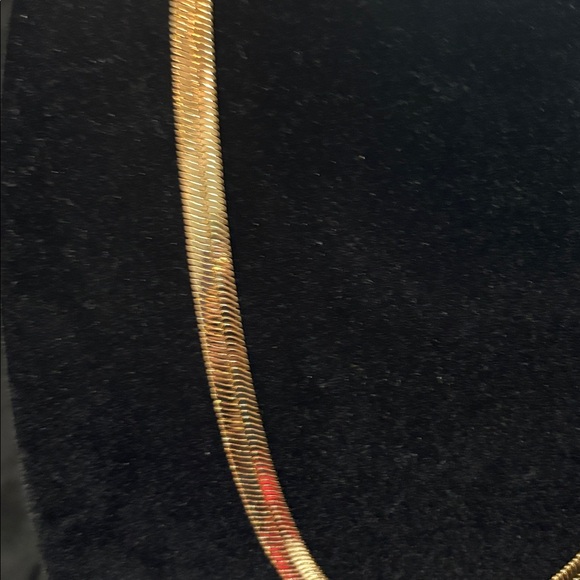 Necklace - Picture 2 of 5